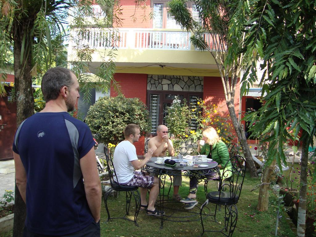New Summit Guest House Pokhara Exterior foto
