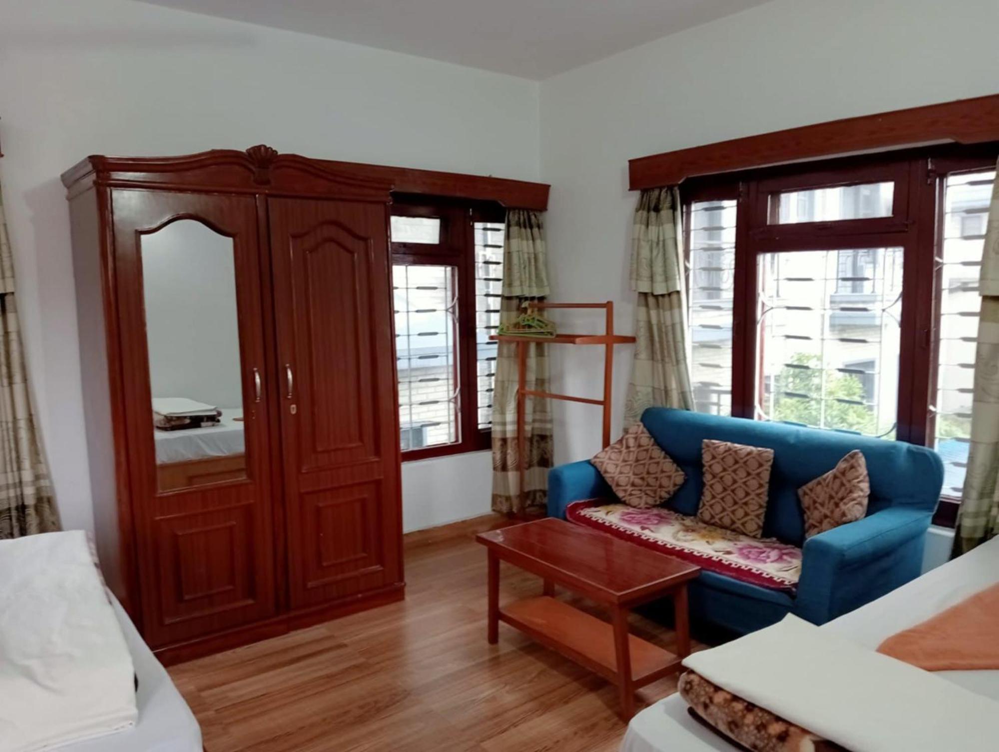 New Summit Guest House Pokhara Exterior foto