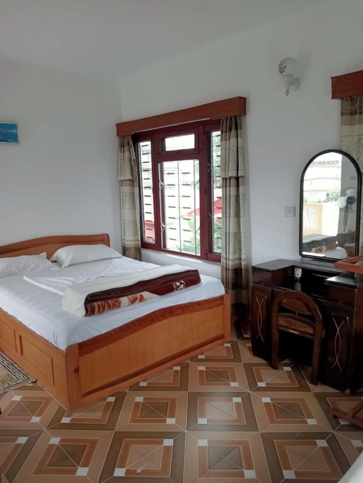 New Summit Guest House Pokhara Exterior foto