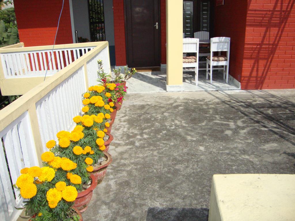 New Summit Guest House Pokhara Exterior foto